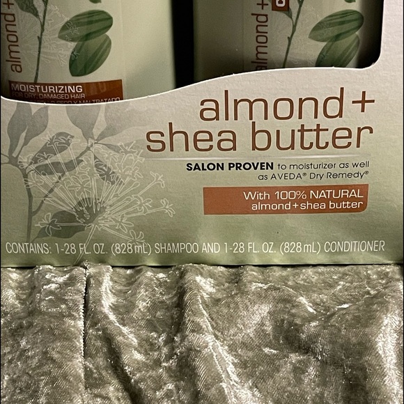 Suave Professional Almond & Shea Butter Shampoo & Conditioner Bundle - 28 OZ - Picture 2 of 7